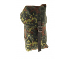 pouch to carry field  spade,  carrying equipment of soldier